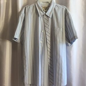 Short sleeved men’s shirt in xxl by AMERICAN RAG